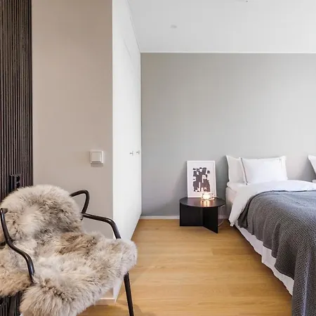 Villa Arctic Haven - Waterfront